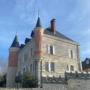 Chateau De Saint-genix Saint-Genix-sur-Guiers